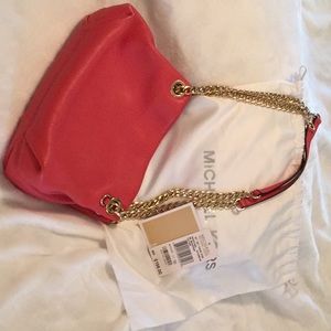 Michael Kors Jet Set chain messenger